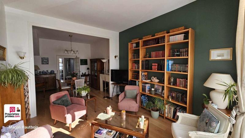 Maison - 121 m² - 6 pièces