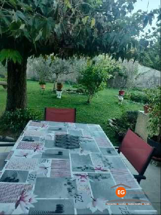 Maison - 90 m² - 3 pièces