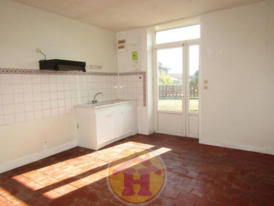 Maison - 83 m² - 3 pièces