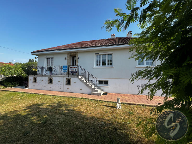 Maison - 128 m² - 7 pièces