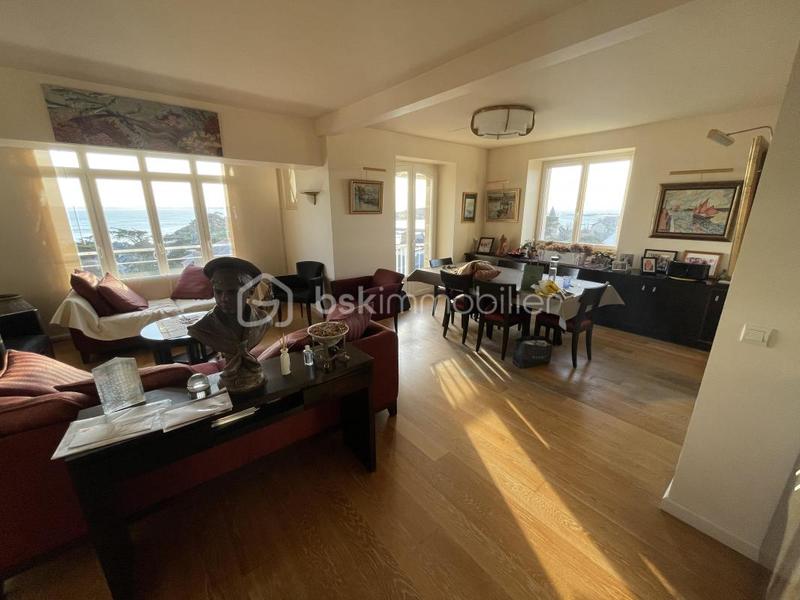 Duplex - 131 m² - 7 pièces