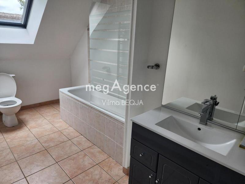 Maison - 98 m² - 4 pièces