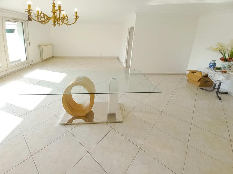 Appartement - 80 m² - 3 pièces