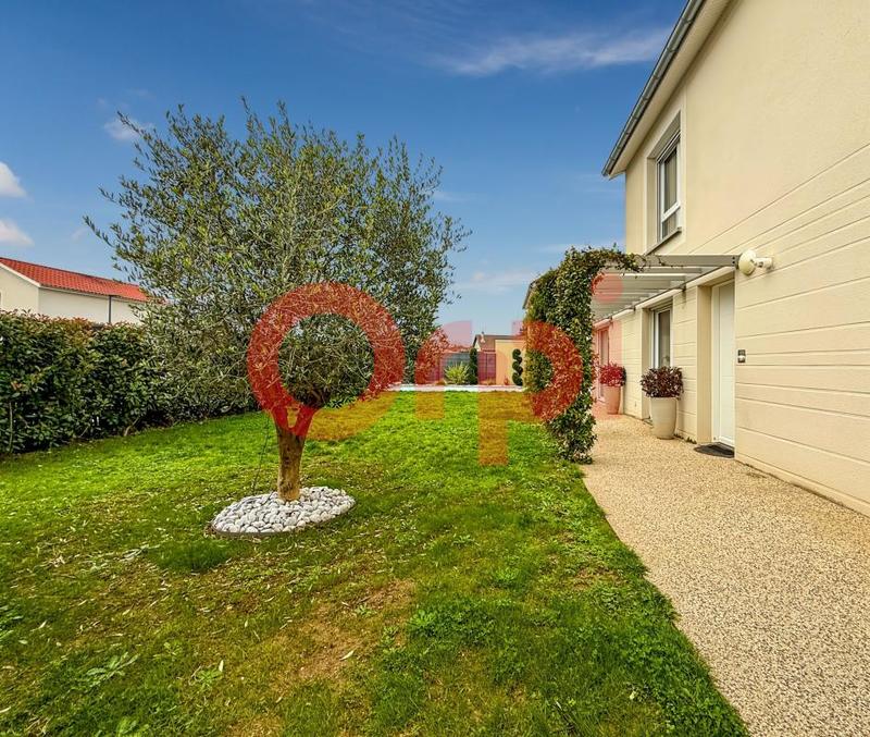 Maison - 142 m² - 5 pièces