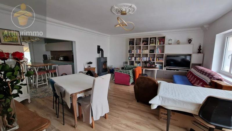 Maison - 160 m² - 8 pièces