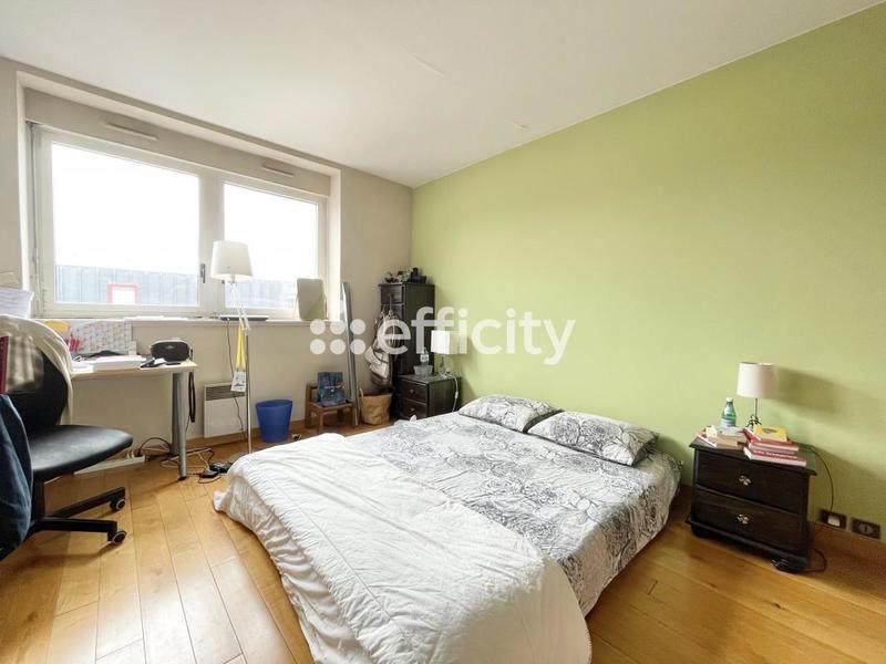 Appartement - 100 m² - 4 pièces