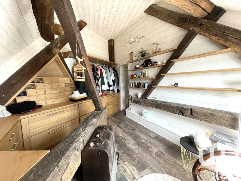 Maison - 179 m² - 8 pièces