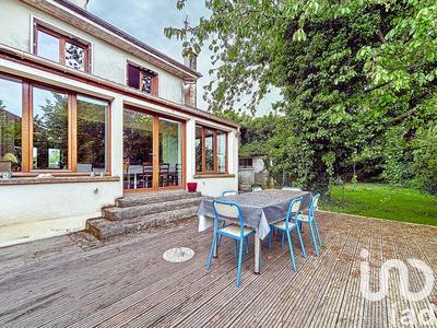 Maison - 194 m² - 11 pièces