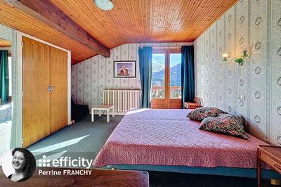 Appartement - 102 m² - 4 pièces