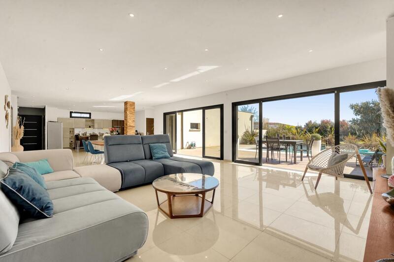 Villa - 210 m² - 7 pièces