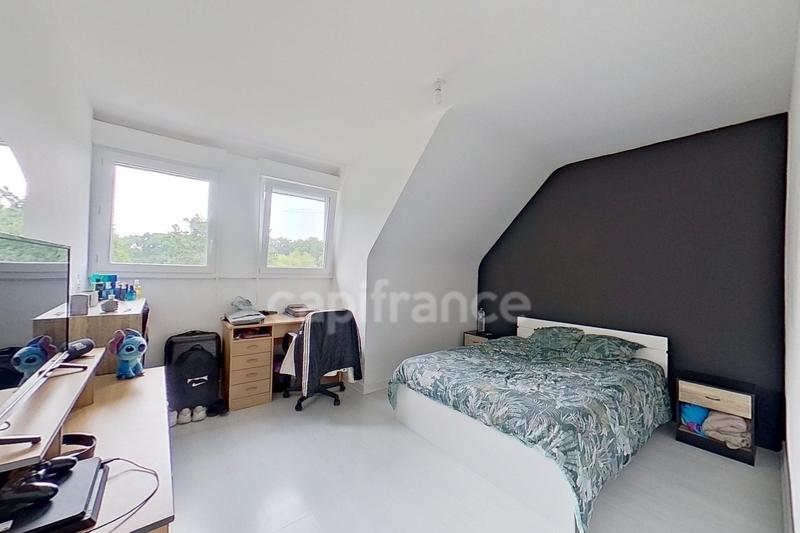 Maison - 156 m² - 6 pièces