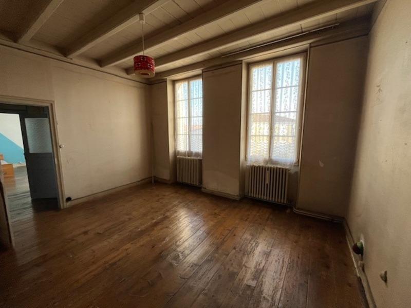 Maison - 197 m² - 11 pièces