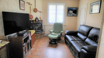 Maison - 107 m² - 7 pièces