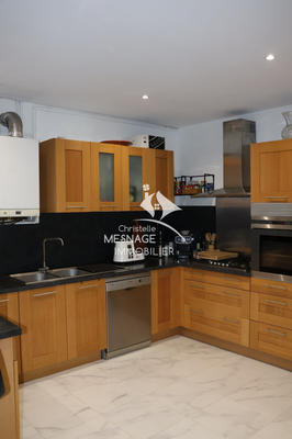 Appartement - 92 m² - 4 pièces