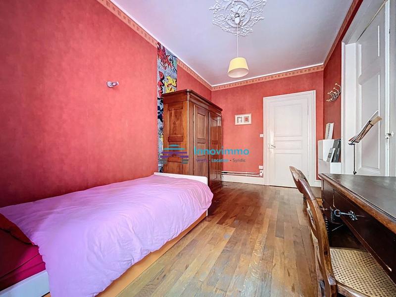 Appartement - 108 m² - 5 pièces