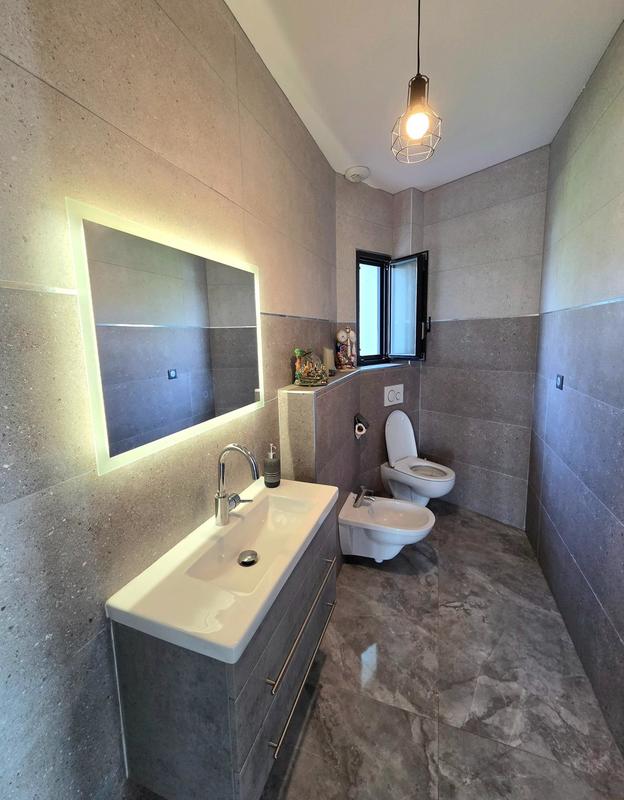 Villa - 208 m² - 5 pièces