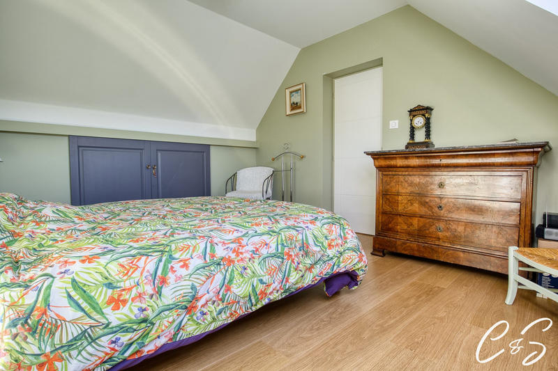 Maison - 131 m² - 6 pièces