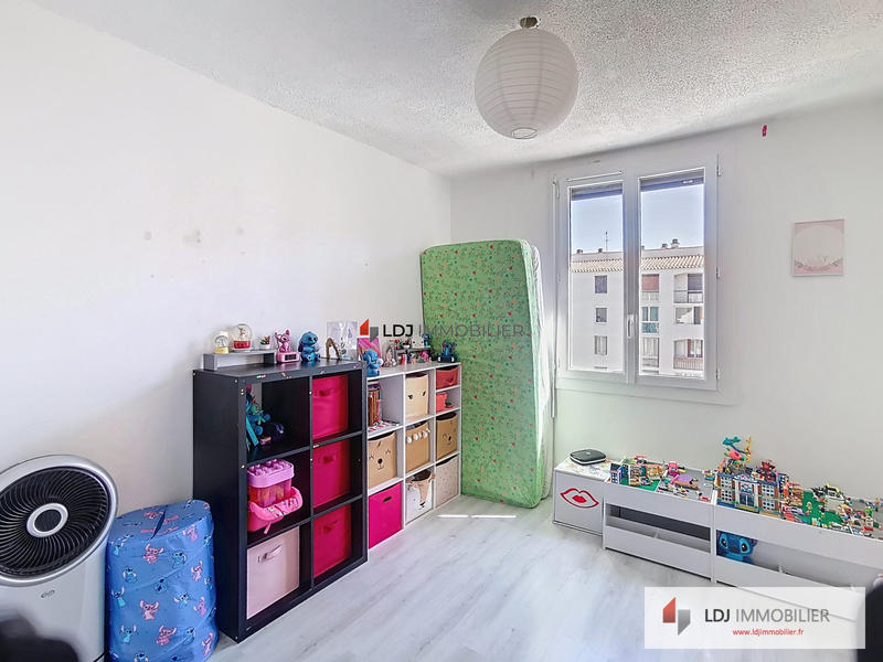 Appartement - 84 m² - 4 pièces