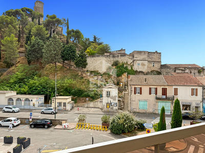 Appartement - 98 m² - 3 pièces