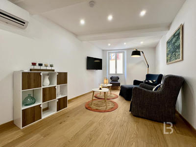 Maison traditionnelle - 80 m² - 3 pièces