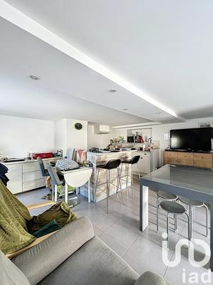 Maison - 141 m² - 6 pièces