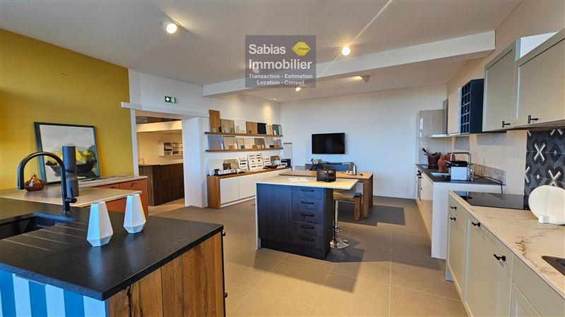 Immeuble - 98 m²