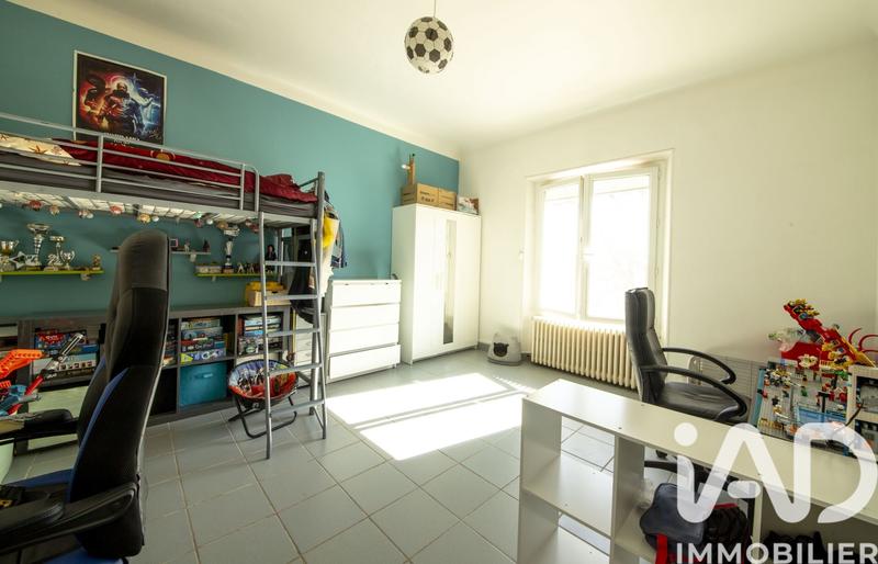 Maison - 137 m² - 5 pièces