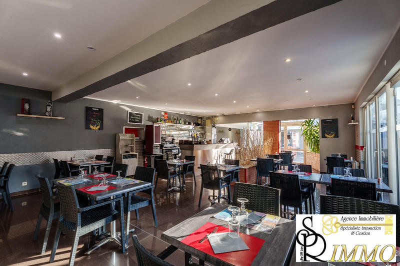 Fonds de commerce - Local commercial - 384 m²