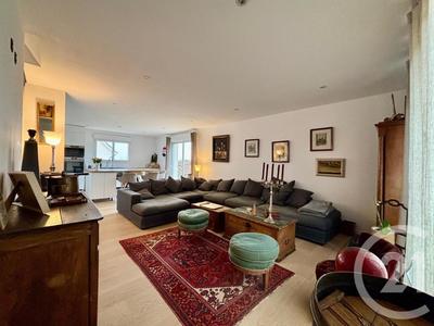 Maison - 130 m² - 8 pièces