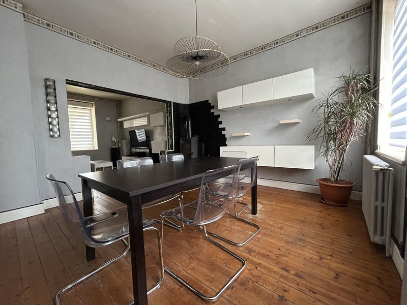 Maison - 130 m² - 6 pièces