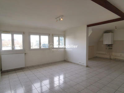 Appartement - 75 m² - 4 pièces