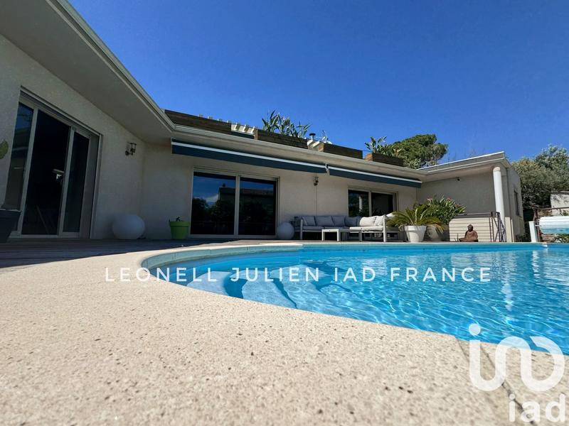 Maison de maîtres - 244 m² - 7 pièces