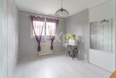 Maison - 161 m² - 7 pièces