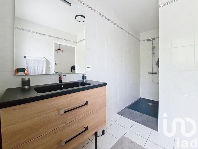 Maison - 185 m² - 7 pièces