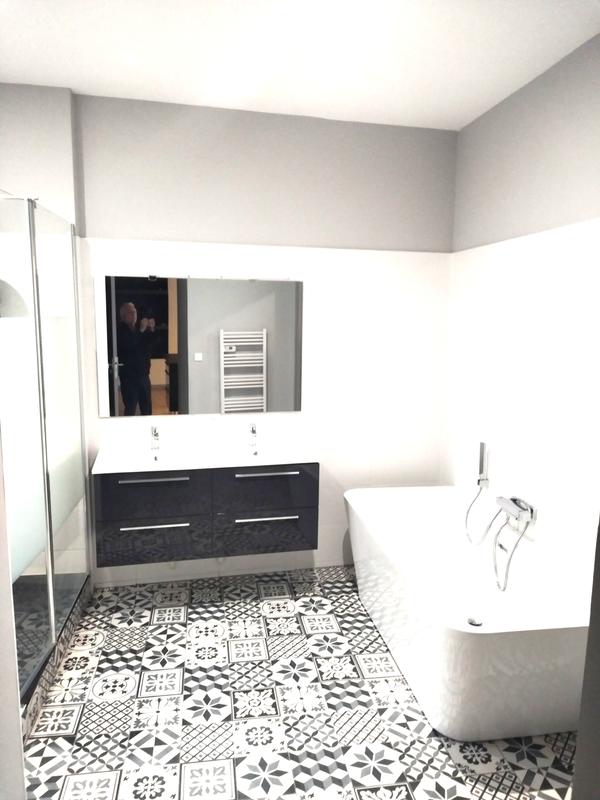 Appartement - 99 m² - 3 pièces