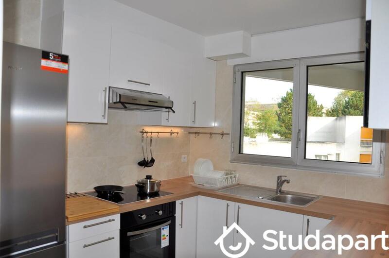 Chambre - 9 m² - 1 pièce