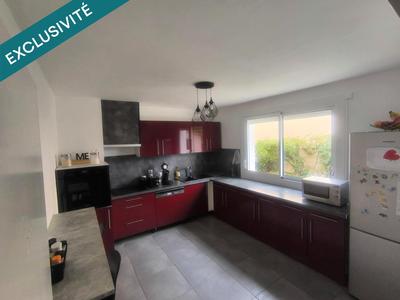 Maison - 104 m² - 4 pièces