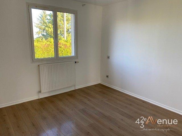 Maison - 122 m² - 5 pièces