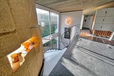 Maison - 250 m² - 9 pièces