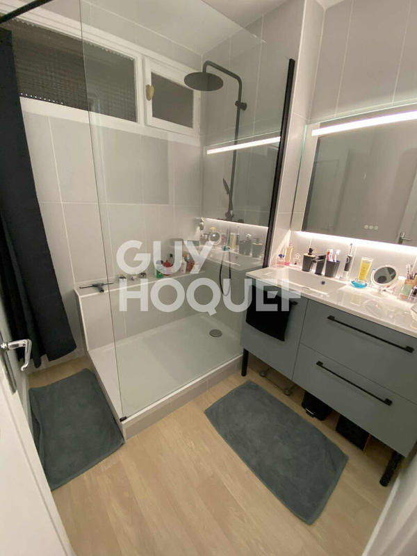 Appartement - 84 m² - 4 pièces