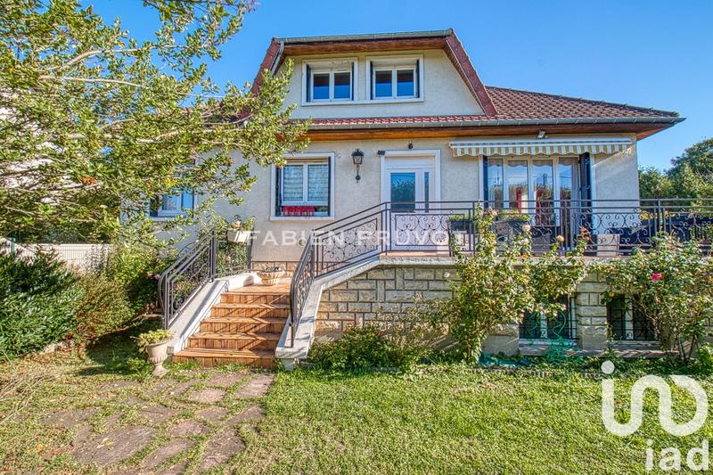 Maison - 130 m² - 7 pièces