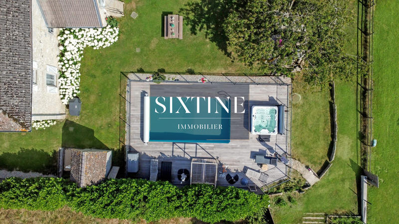 Maison ancienne - 692 m² - 16 pièces