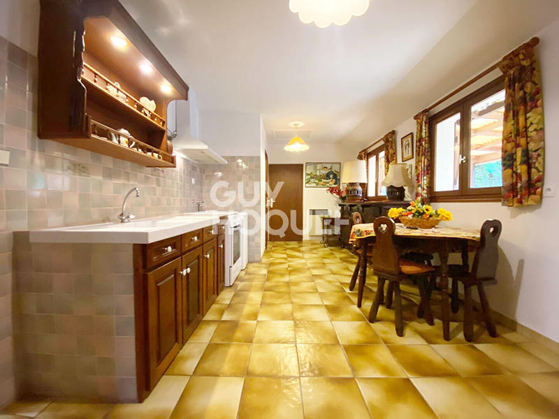 Maison - 138 m² - 4 pièces