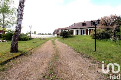 Maison - 142 m² - 7 pièces