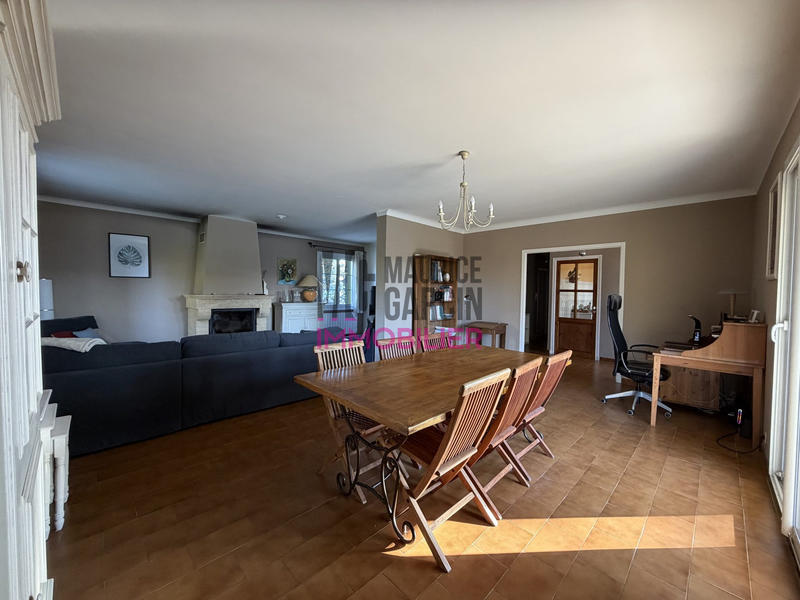 Maison - 137 m² - 4 pièces