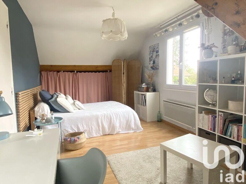 Maison - 142 m² - 7 pièces