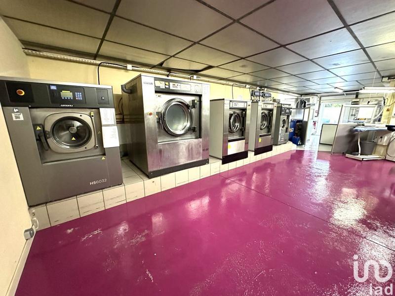 Local commercial - 200 m²