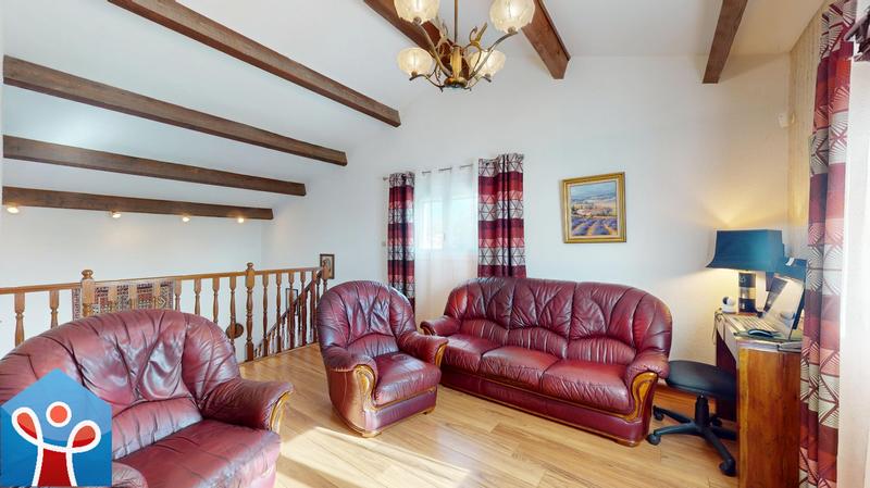 Maison - 111 m² - 5 pièces