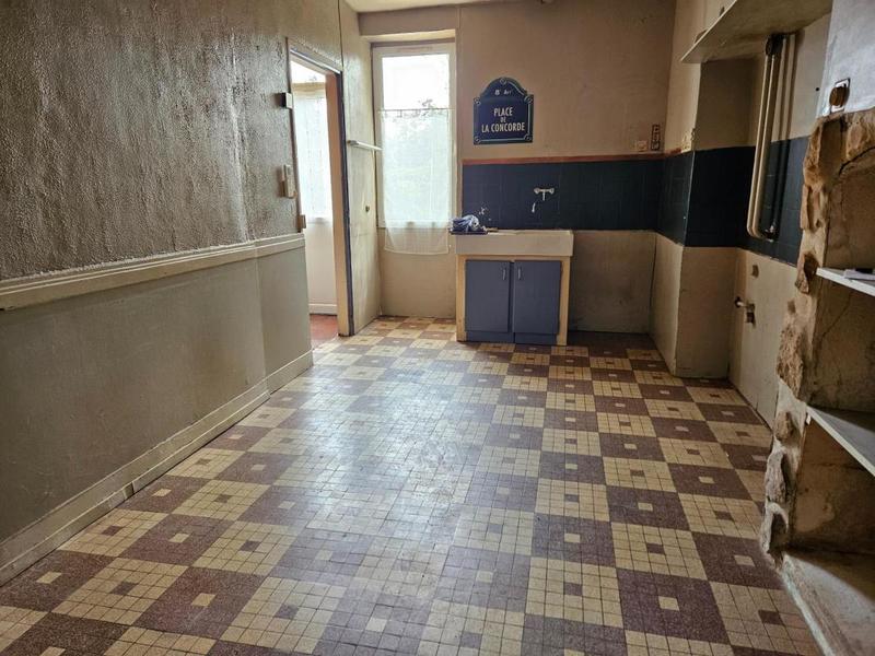 Maison en pierre - 76 m² - 4 pièces