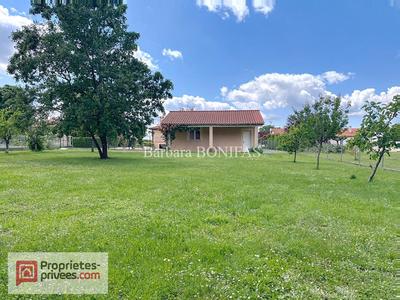 Terrain constructible - 1 460 m²